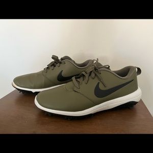 Mens Nike gold shoes